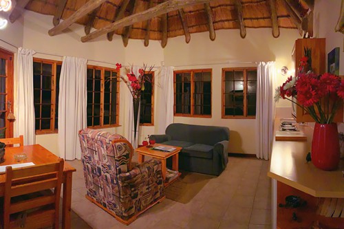Ikwela Cottage (1)